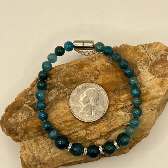 NEW Apatite Beaded 7.5 inch Bracelet with Rhinestone spacers Handmade - Picture 4 of 9